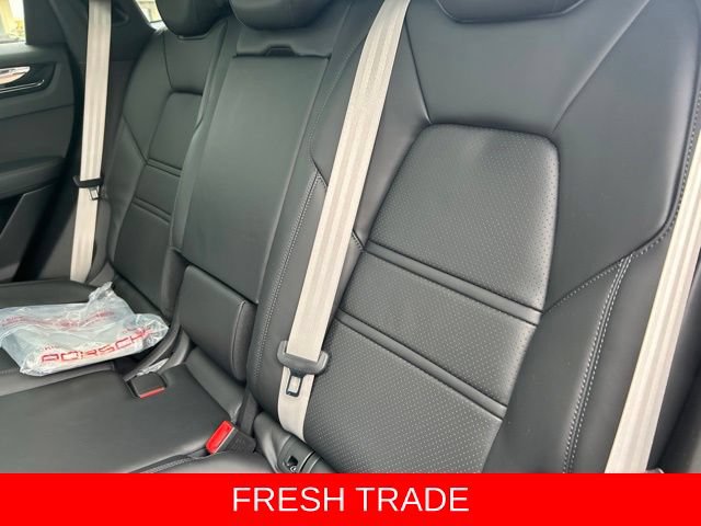 Used 2022 Porsche Cayenne Platinum Edition AWD/4WD image 41