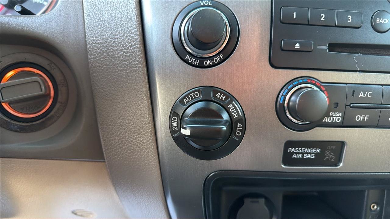Used 2011 Nissan Armada Platinum AWD/4WD image 33