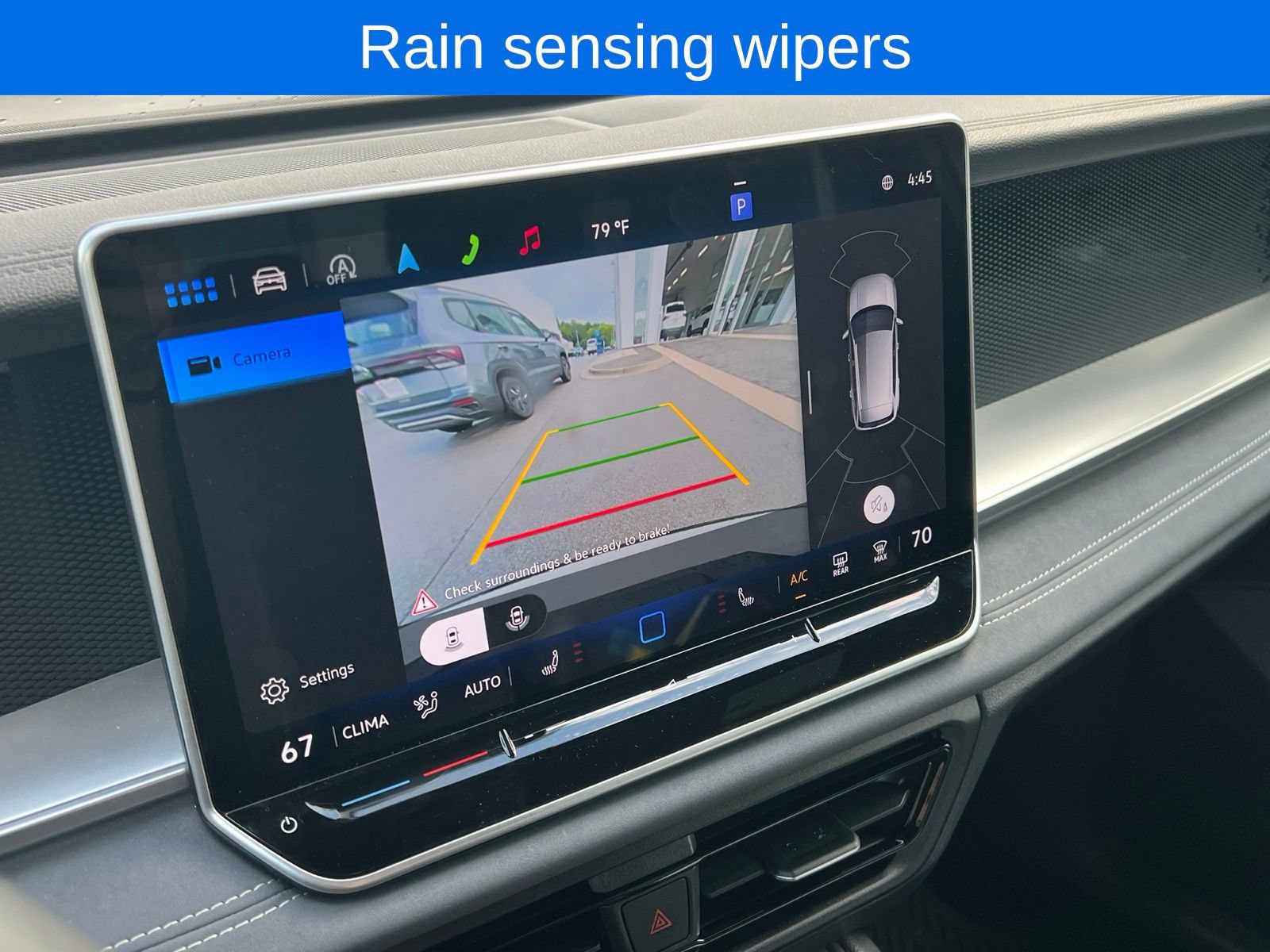 Certified 2025 Volkswagen Tiguan SE R-Line FWD image 14