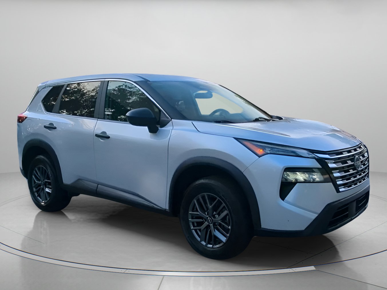 Used 2024 Nissan Rogue S FWD image 36