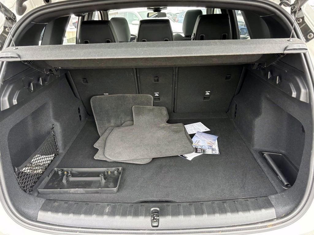 Certified 2025 BMW X1 M35i image 9