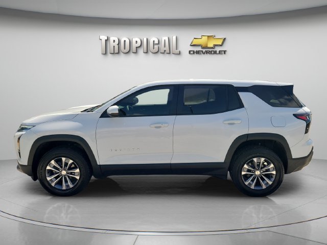 New 2026 Chevrolet Equinox LT w/ Safety and Technology Package FWD image 2