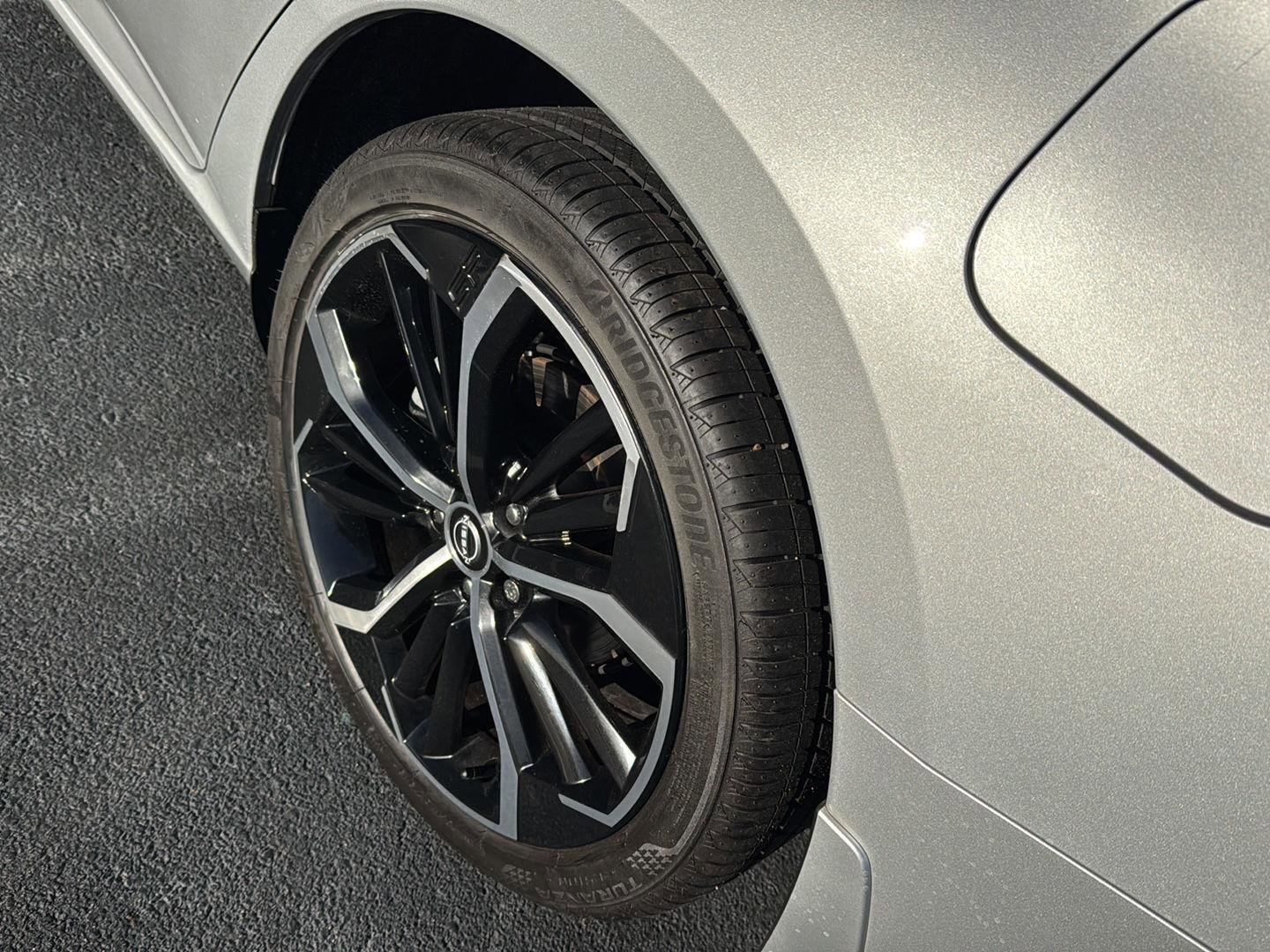 Used 2024 Nissan Altima 2.5 SR w/ SR Premium Package image 10