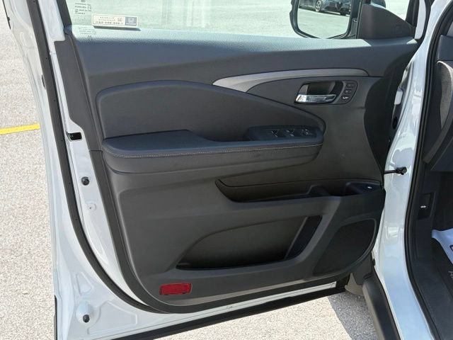 Certified 2024 Honda Ridgeline RTL image 81