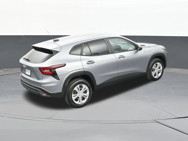 Used 2024 Chevrolet Trax LS FWD image 59