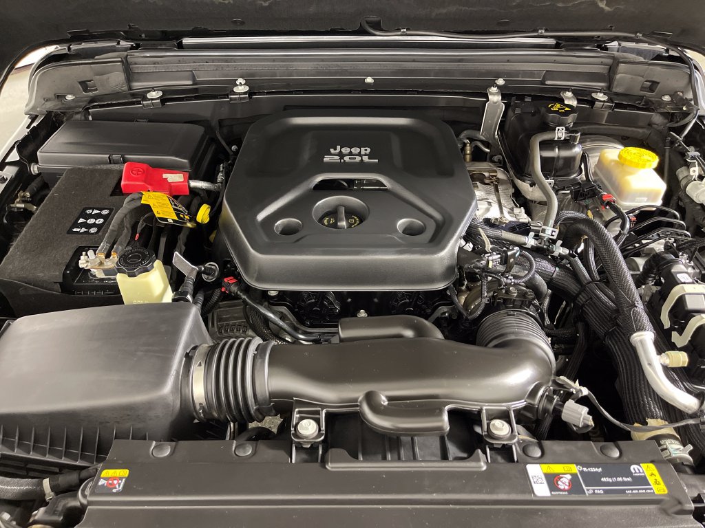 Used 2021 Jeep Wrangler Unlimited Sport AWD/4WD image 9