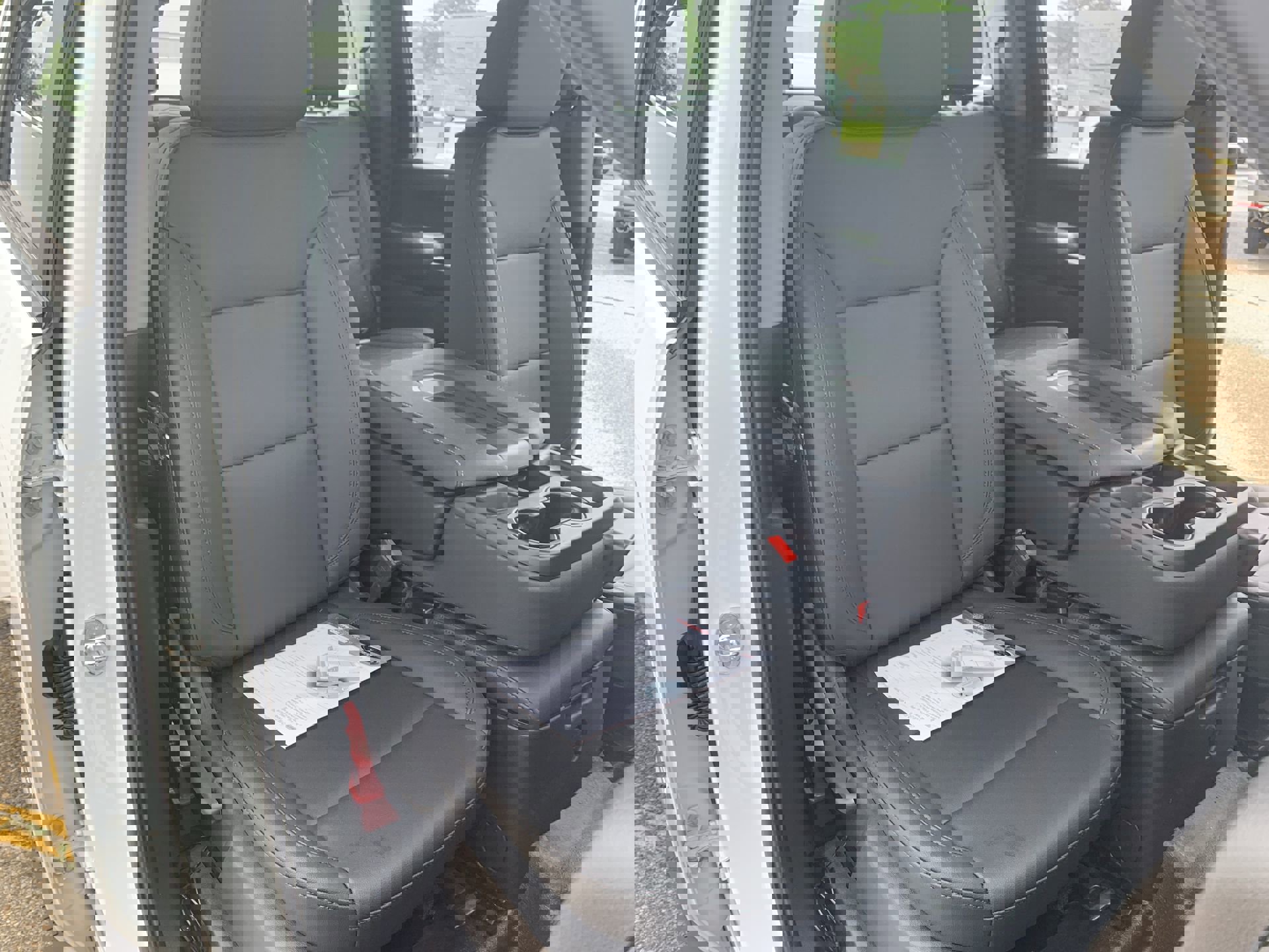 New 2024 GMC Sierra 3500 Pro w/ Fleet Convenience Package image 23