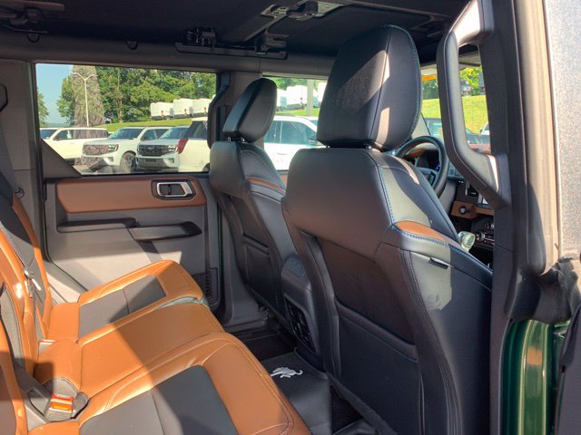 Certified 2024 Ford Bronco Outer Banks AWD/4WD image 13