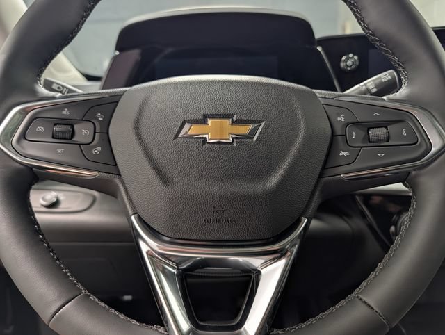 New 2026 Chevrolet Trax LT w/ Sunroof Package FWD image 17