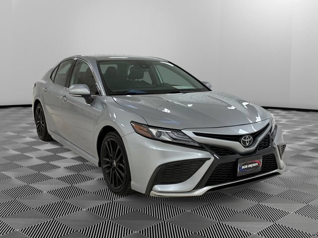 Used 2024 Toyota Camry XSE FWD image 7
