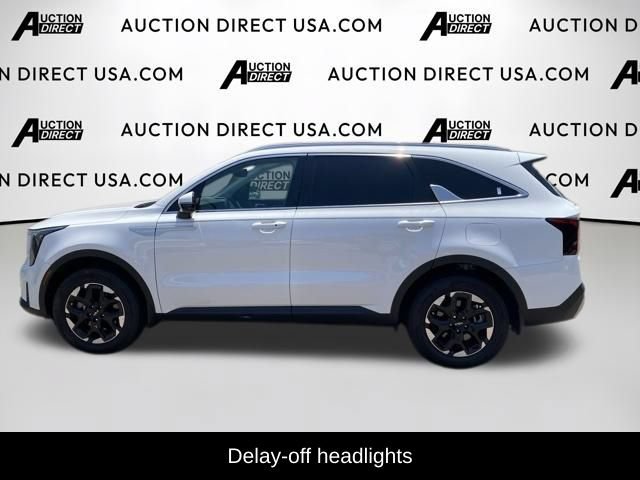 Used 2025 Kia Sorento S AWD/4WD image 9