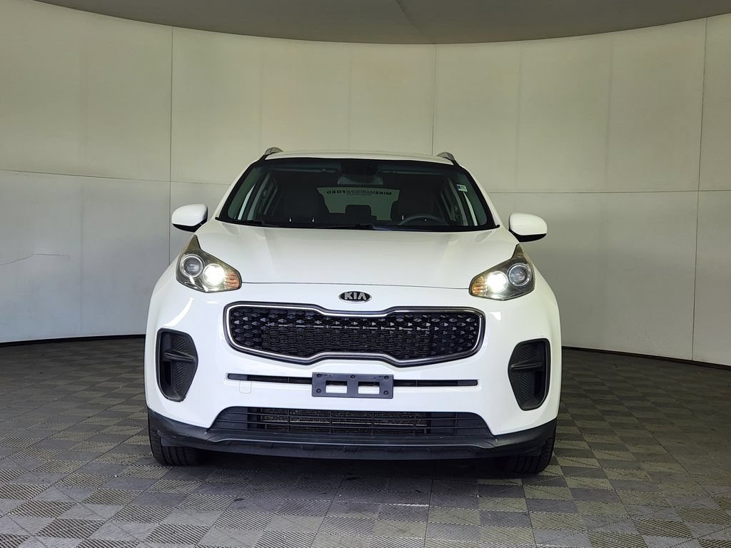 Used 2019 Kia Sportage LX w/ Option Group 017 FWD image 2