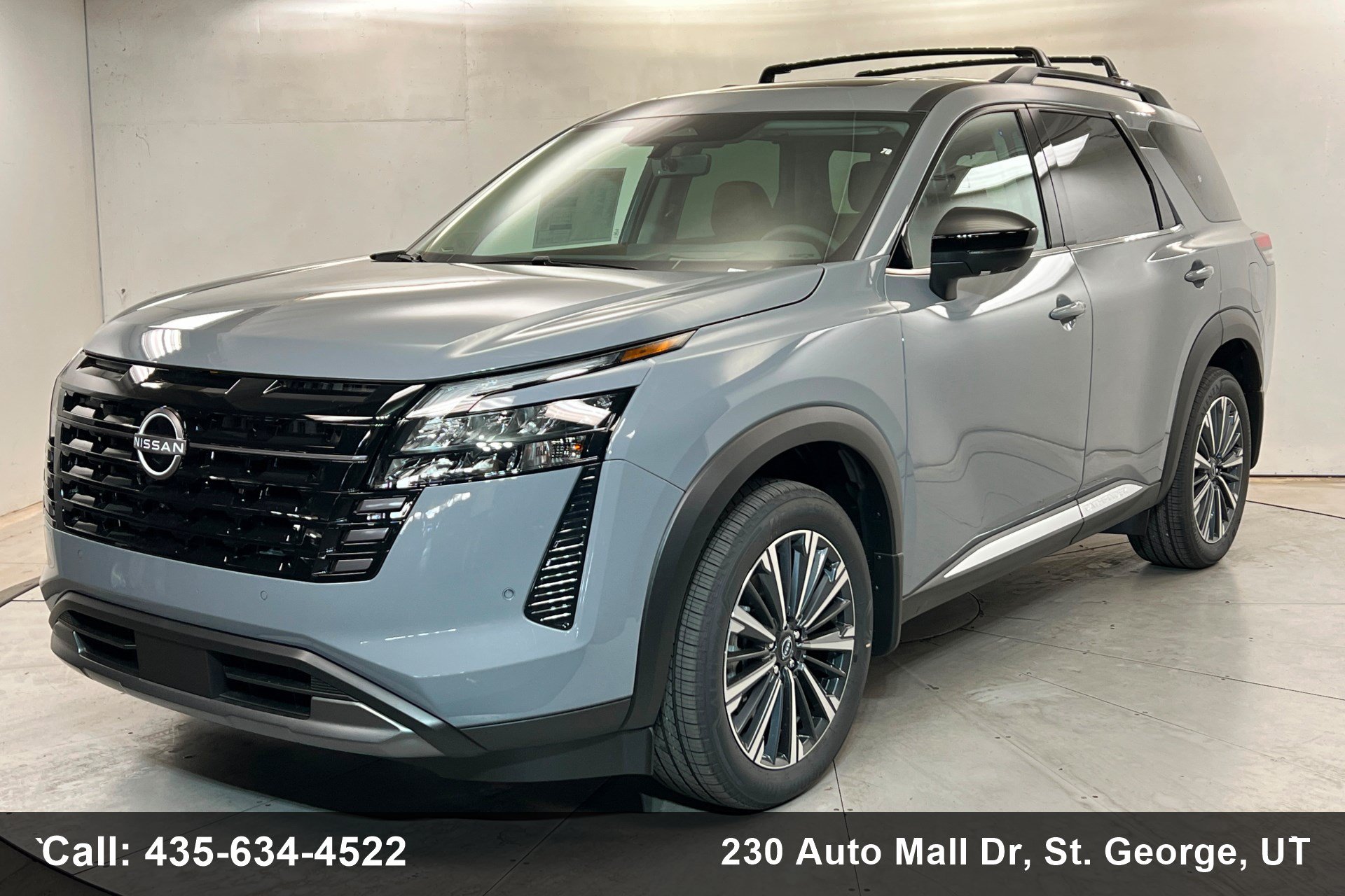New 2026 Nissan Pathfinder Platinum w/ Cargo Package AWD/4WD image 1