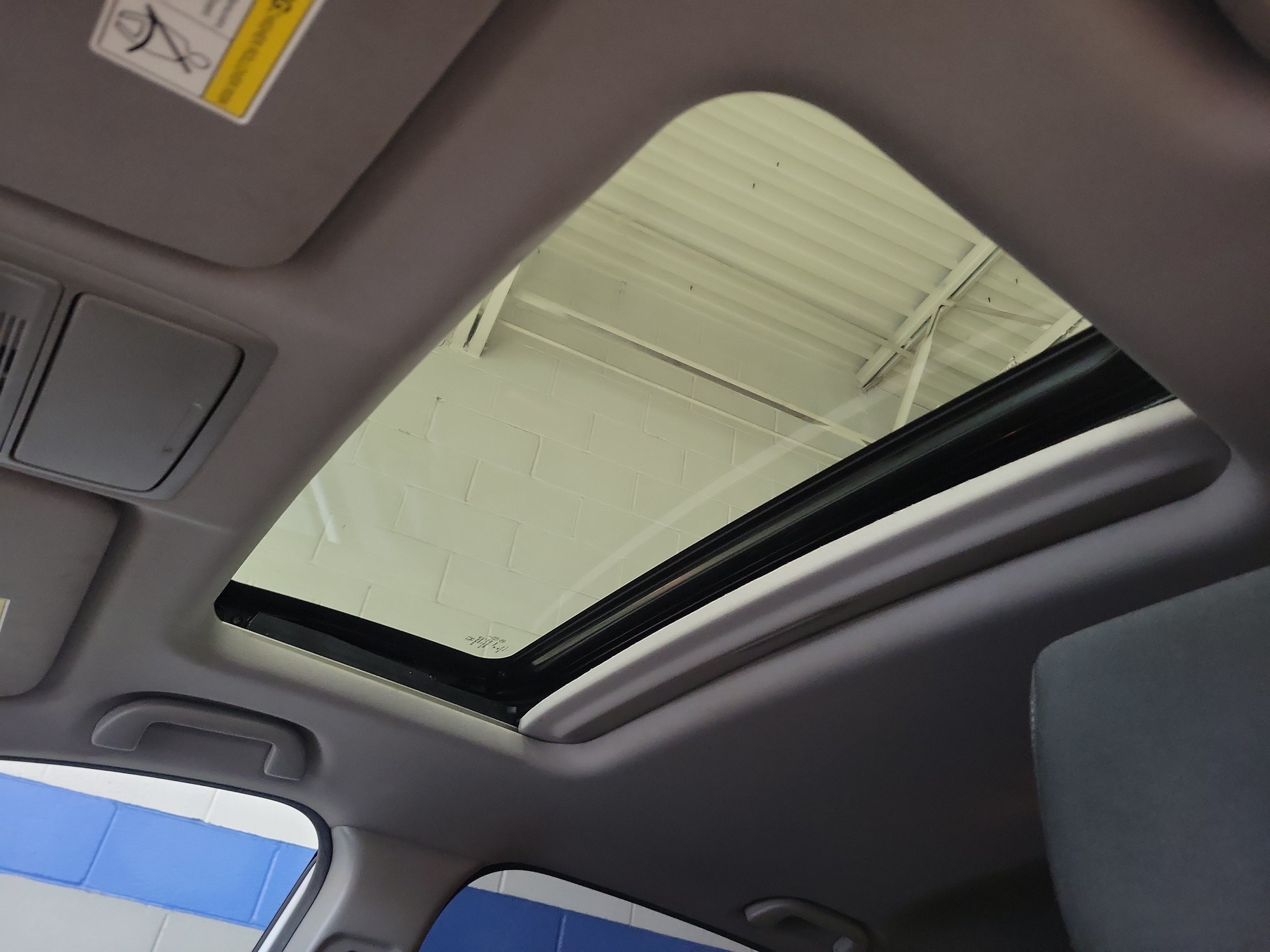 Used 2022 Honda CR-V EX image 17