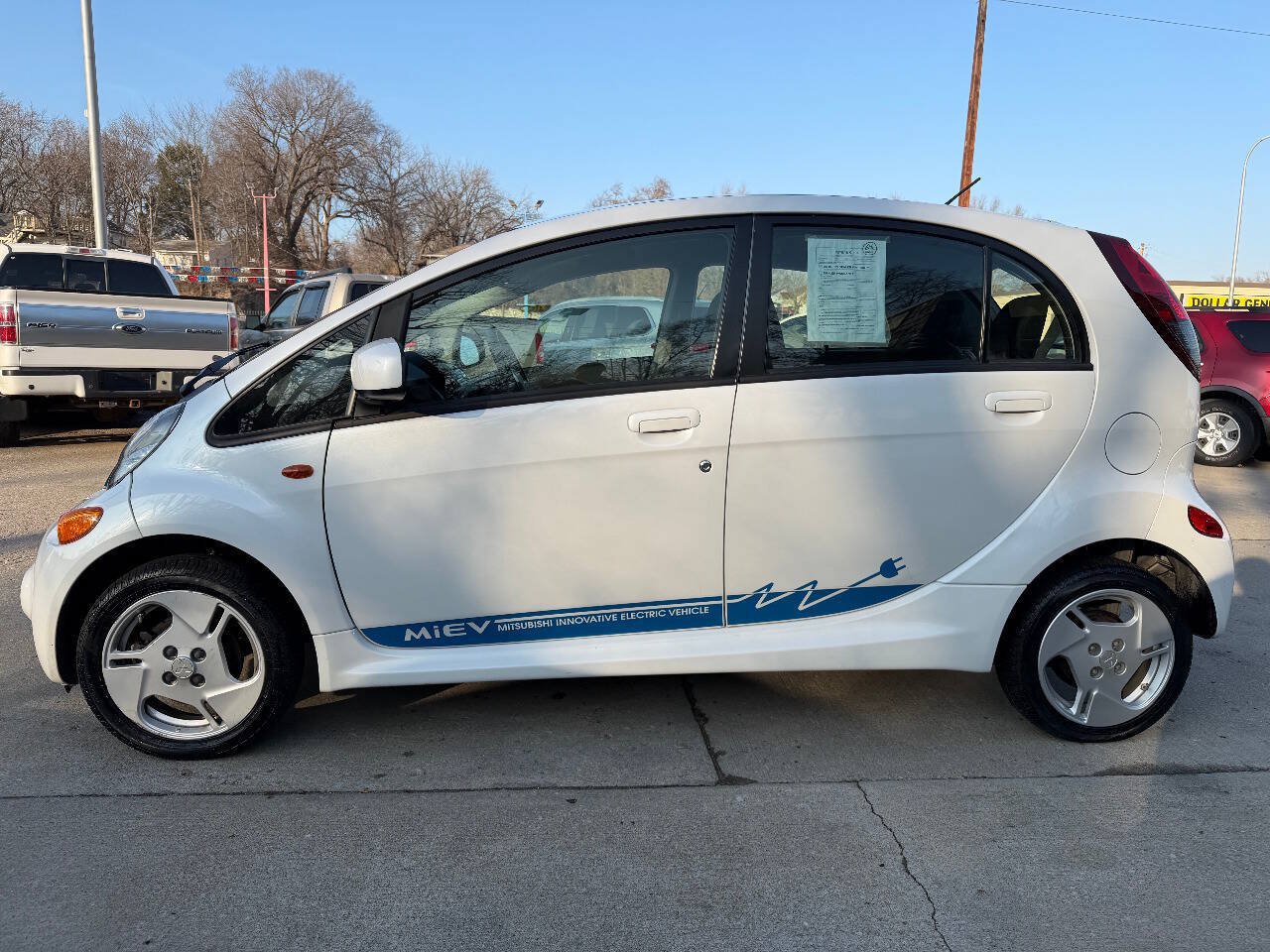 Used 2012 Mitsubishi i ES RWD image 4