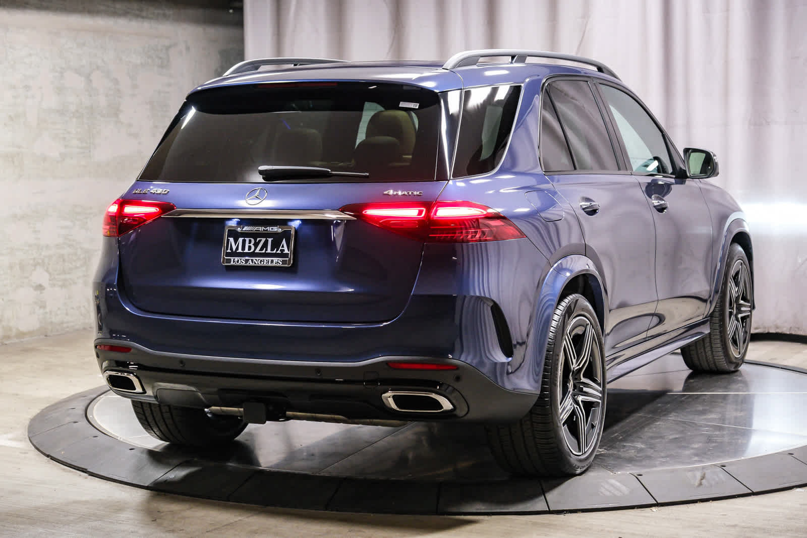 Used 2026 Mercedes-Benz GLE 450 4MATIC image 5