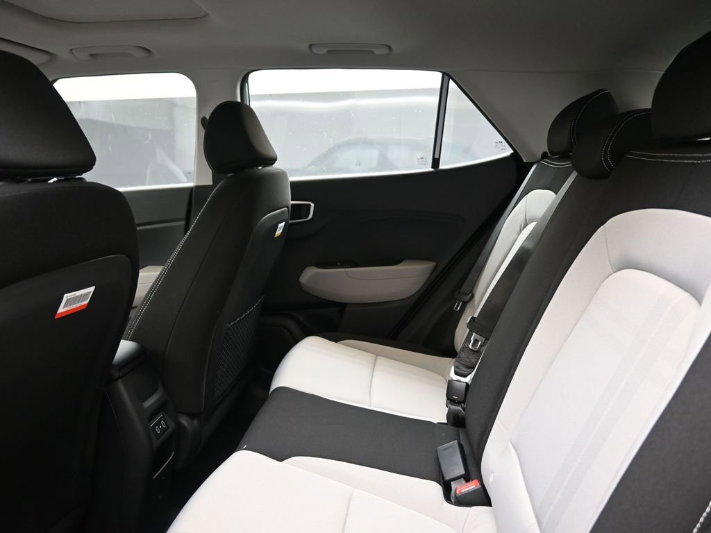 New 2026 Hyundai Venue SEL image 18