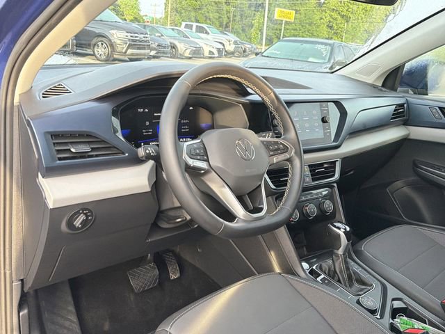 Used 2023 Volkswagen Taos SE image 10