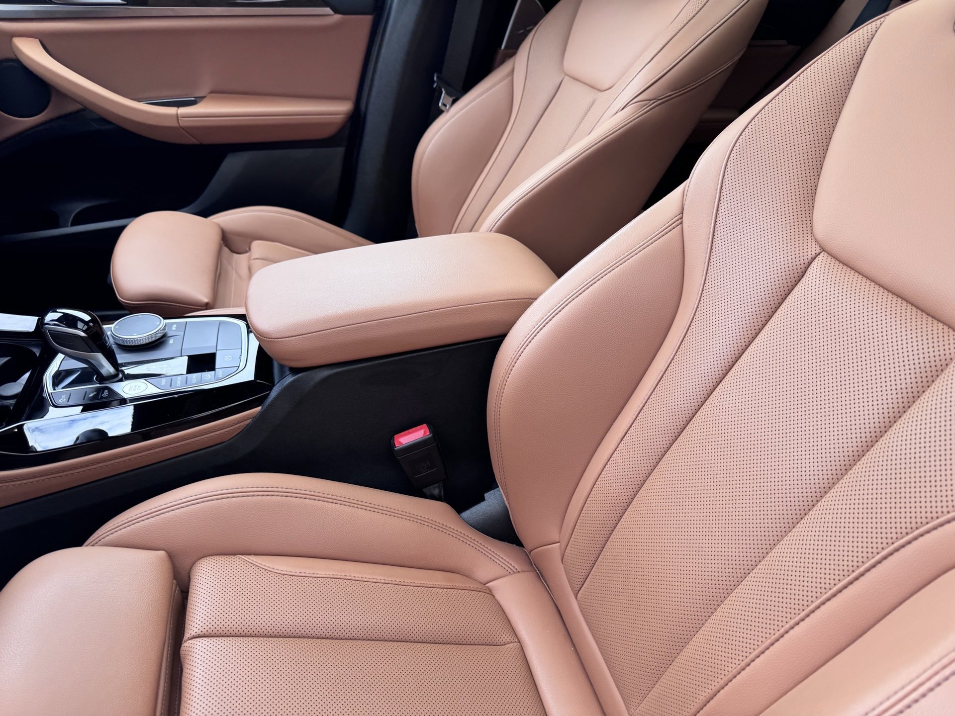 Used 2023 BMW X4 xDrive30i image 18