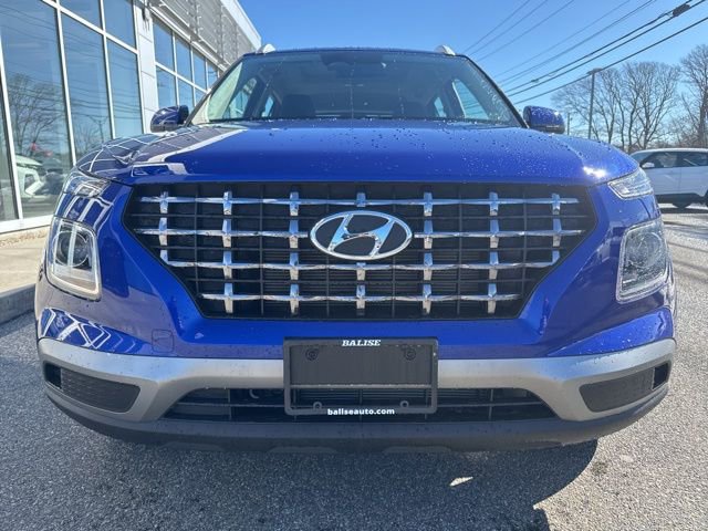 Used 2026 Hyundai Venue SEL image 2