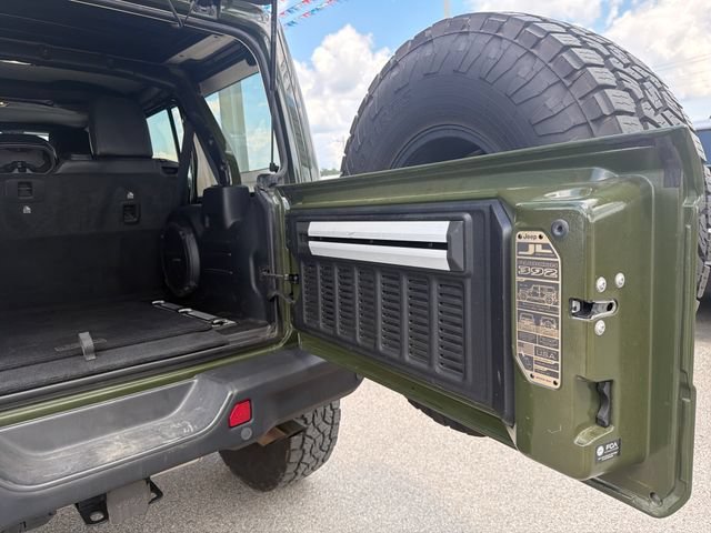 Used 2022 Jeep Wrangler Unlimited Rubicon w/ Trailer Tow Package AWD/4WD image 42