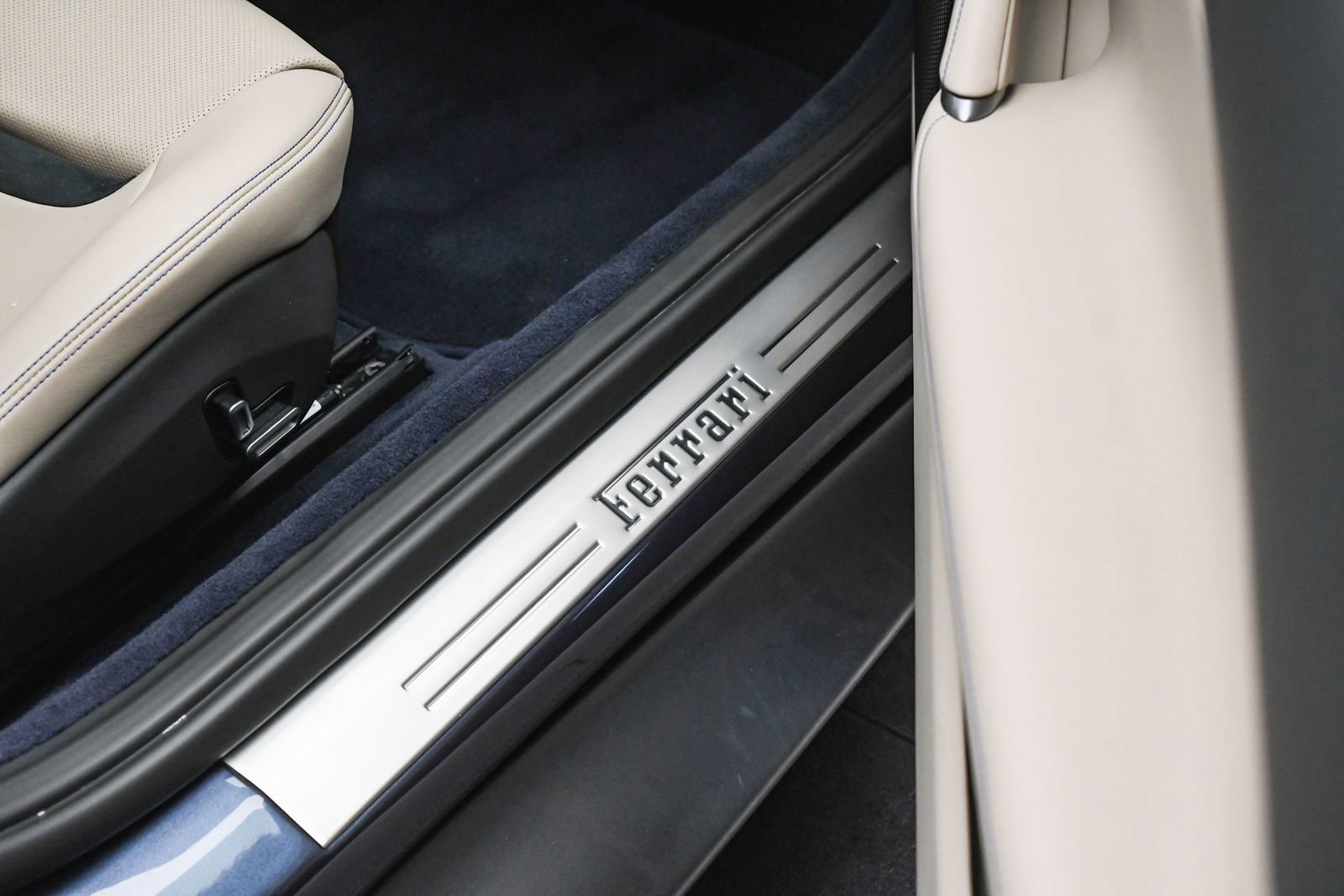 Certified 2022 Ferrari Roma image 54