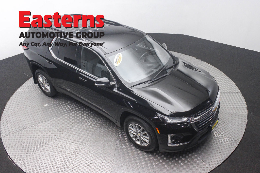 Used 2023 Chevrolet Traverse LT FWD image 4