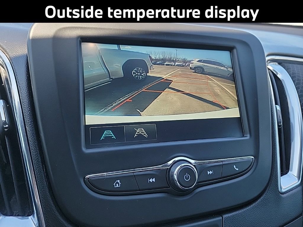 Used 2018 Chevrolet Malibu LT image 17