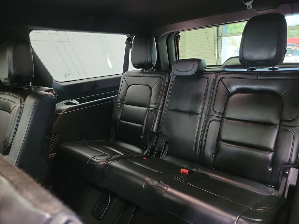 Used 2024 Lincoln Navigator L Reserve AWD/4WD image 29