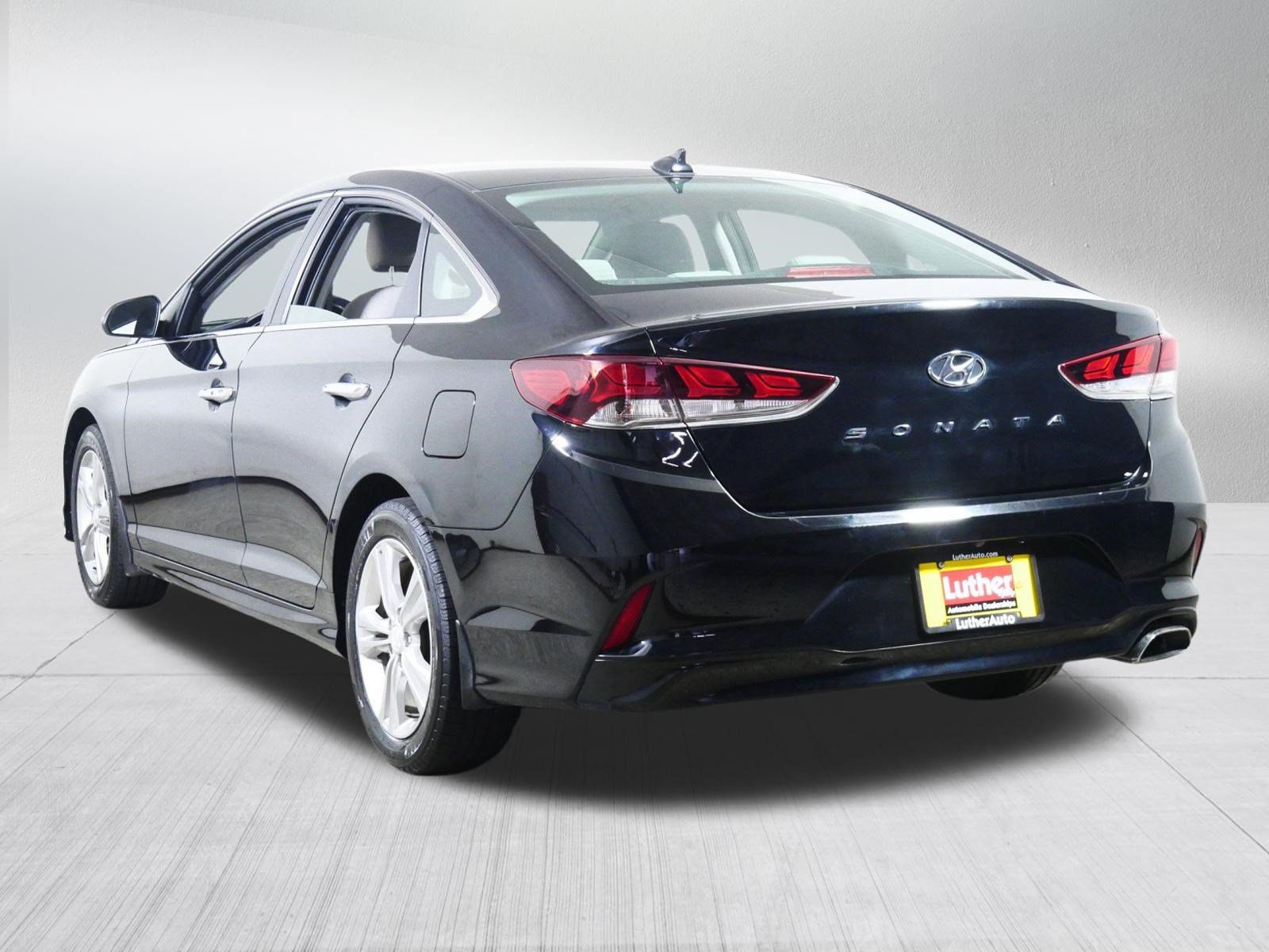 Used 2018 Hyundai Sonata SEL FWD image 5
