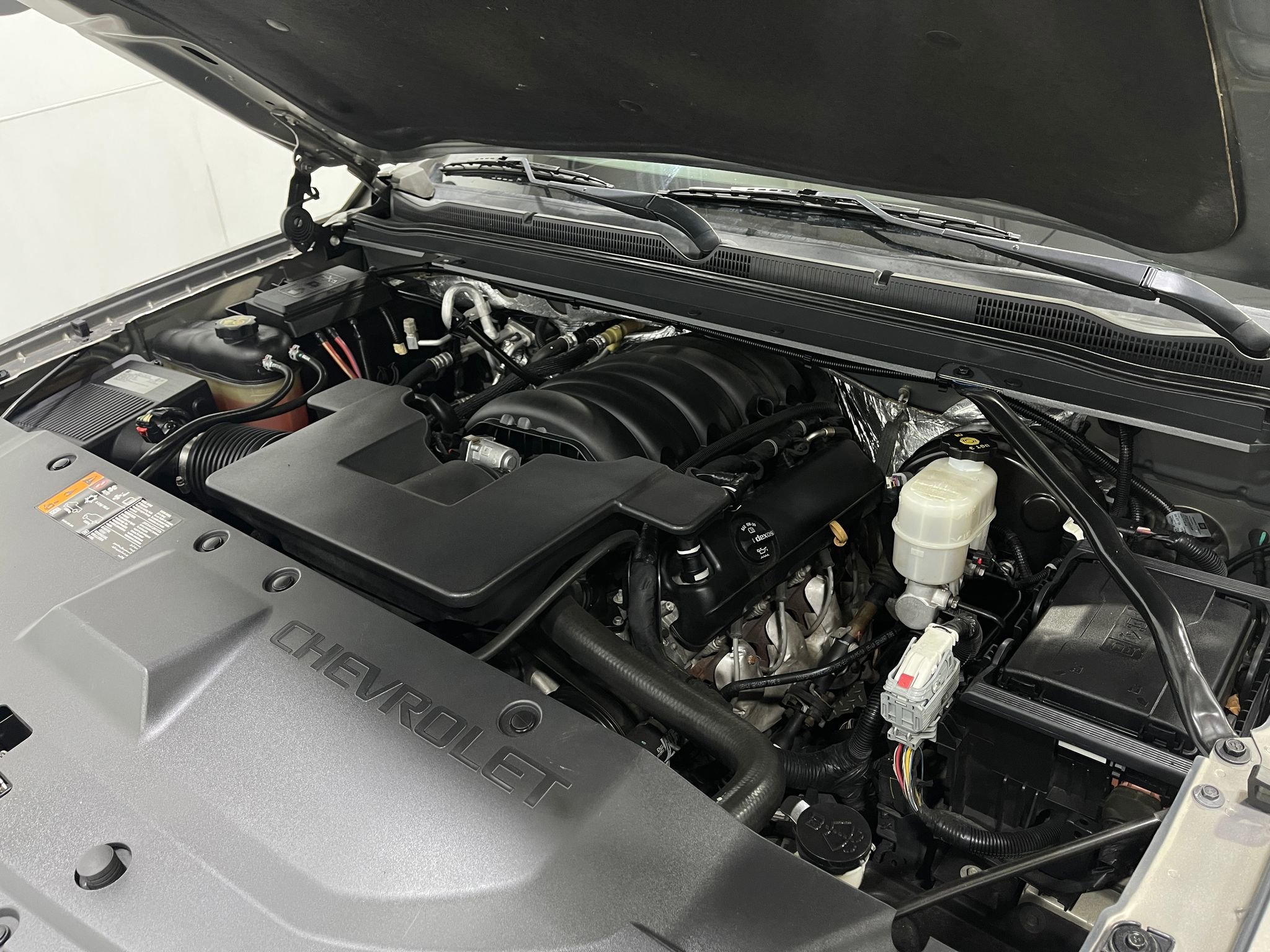 Used 2018 Chevrolet Tahoe LT AWD/4WD image 29