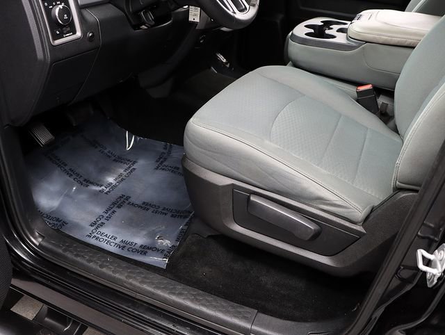 Used 2017 RAM 1500 Express w/ Black Ram 1500 Express Group image 21