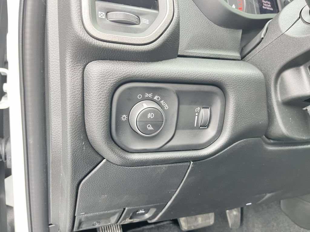 New 2026 RAM 3500 Tradesman AWD/4WD image 13