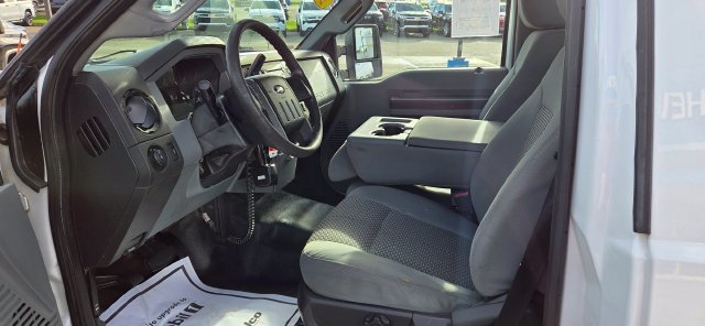 Used 2015 Ford F250 XL w/ XL Appearance Package AWD/4WD image 17