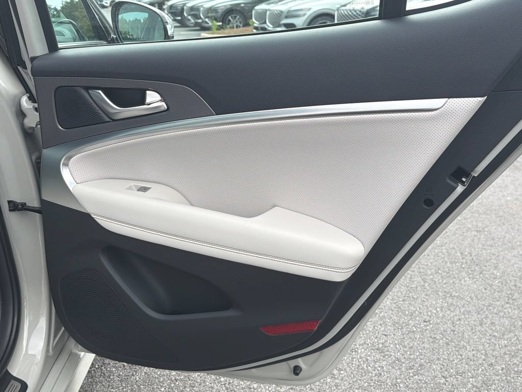 New 2026 Genesis G70 3.3T Sport Prestige RWD image 18