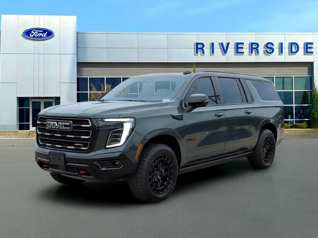 Used 2026 GMC Yukon XL AT4 Ultimate AWD/4WD image 3