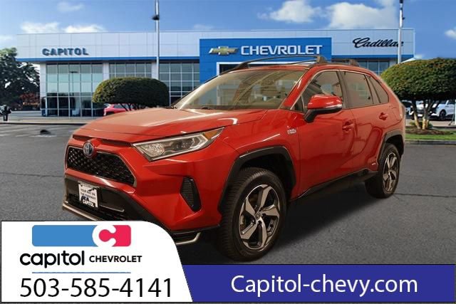 Used 2021 Toyota RAV4 SE w/ Weather & Moonroof Package AWD/4WD image 7