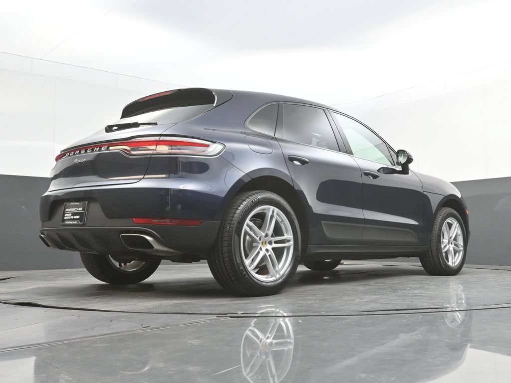 Certified 2021 Porsche Macan AWD/4WD image 35