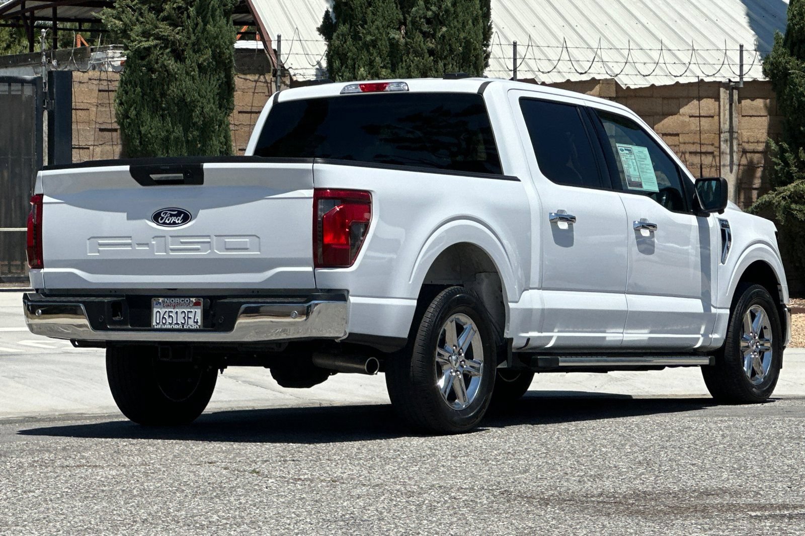 Used 2024 Ford F150 XLT RWD image 4