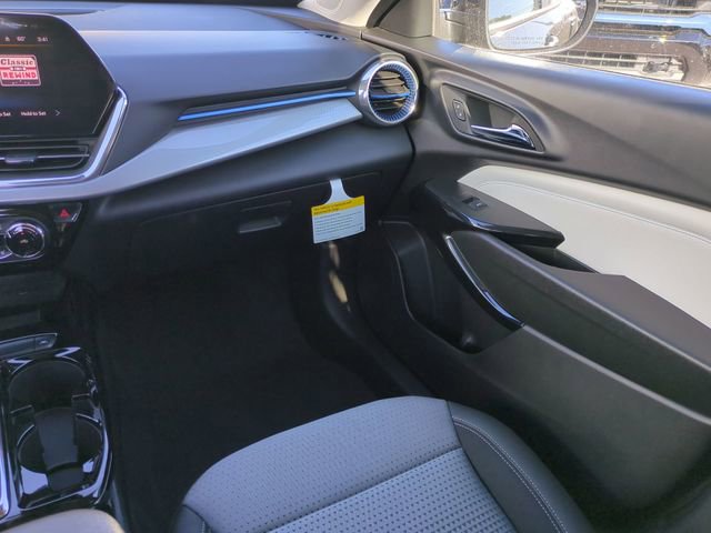 New 2026 Chevrolet Trax LT w/ Sunroof Package image 16