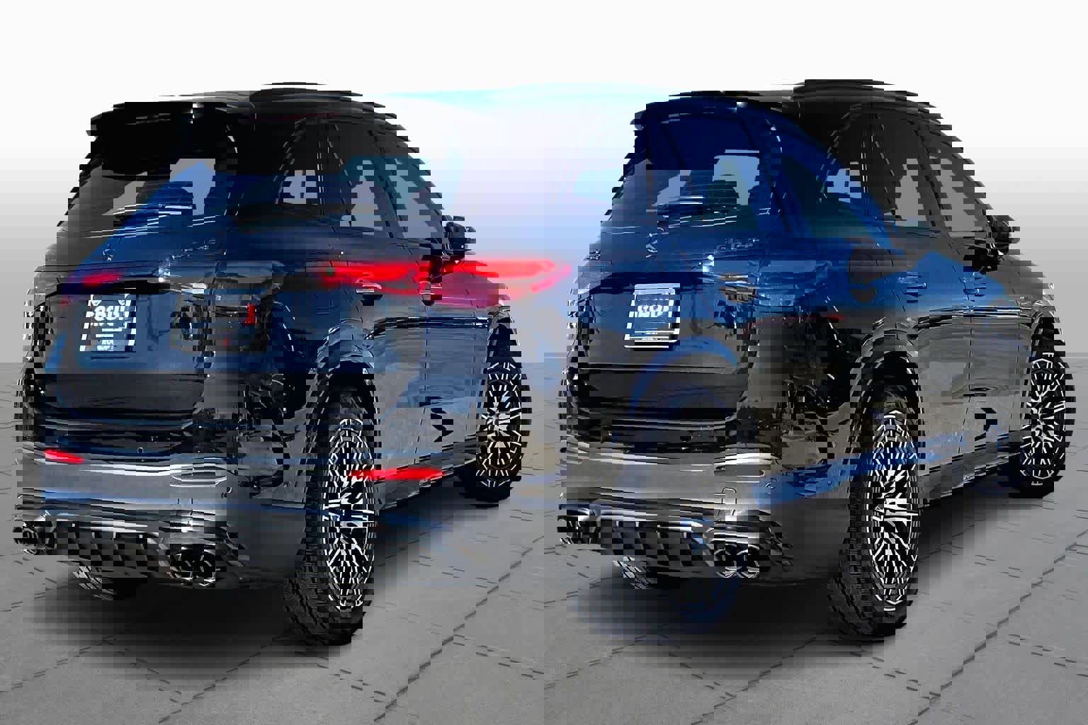 Certified 2024 Mercedes-Benz GLC 43 AMG 4MATIC image 12