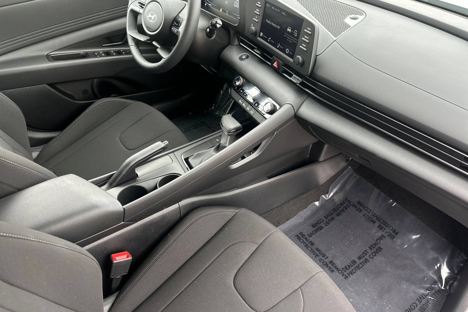 New 2026 Hyundai Elantra Sport FWD image 14