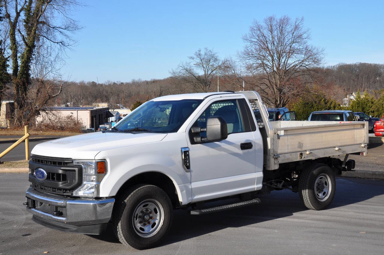 Used 2021 Ford F250 XL w/ Power Equipment Group RWD image 2
