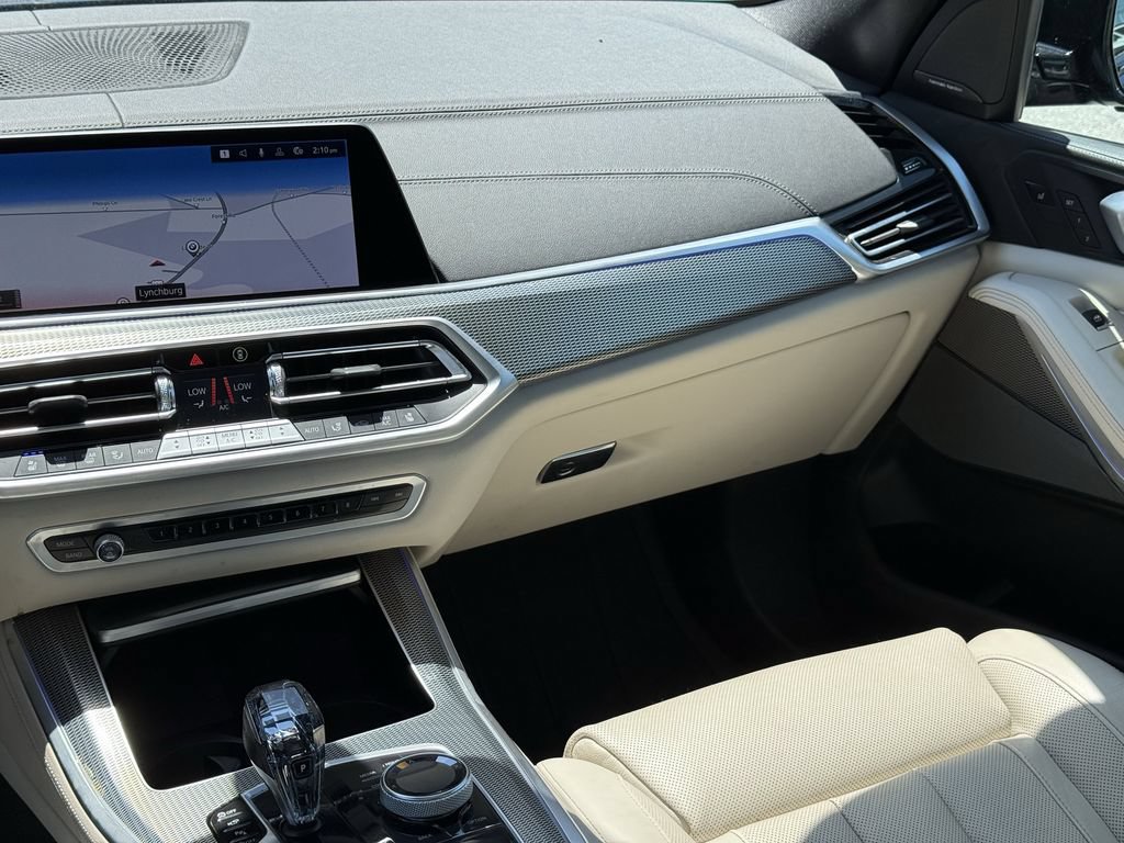 Used 2020 BMW X5 xDrive40i w/ M Sport Package AWD/4WD image 17