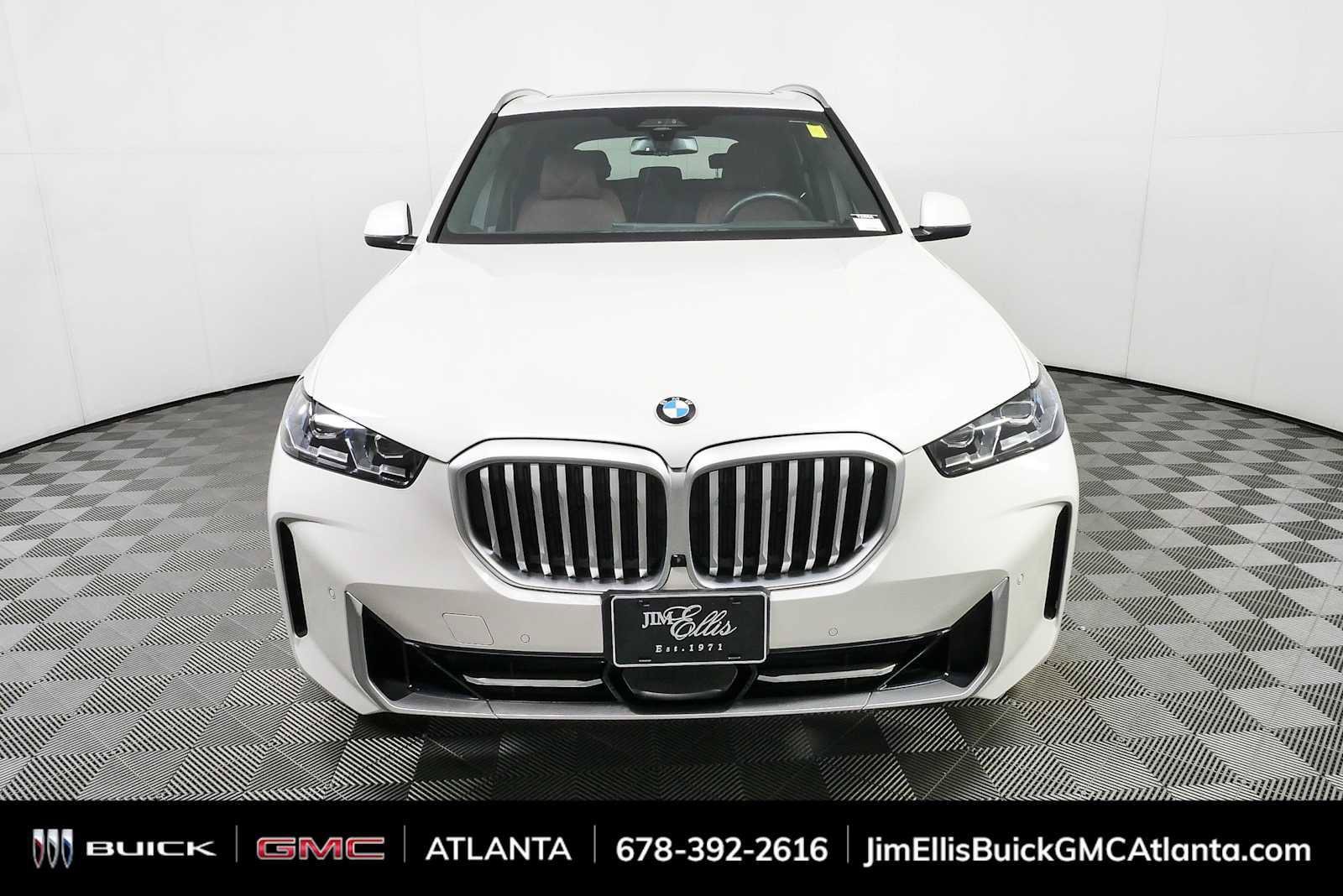 Used 2026 BMW X5 xDrive40i w/ Executive Package AWD/4WD image 36