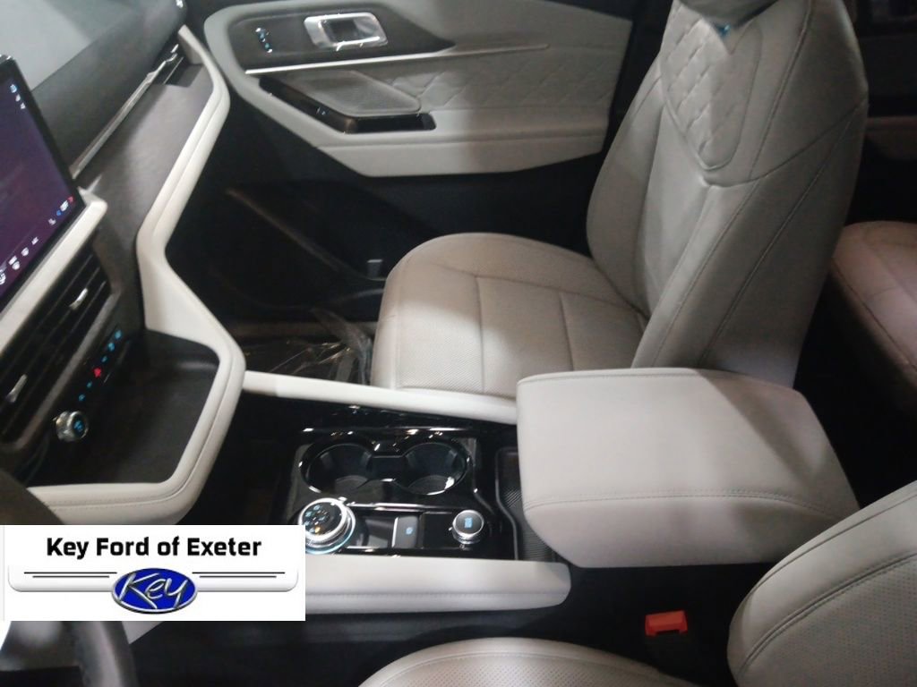 New 2026 Ford Explorer Platinum AWD/4WD image 31