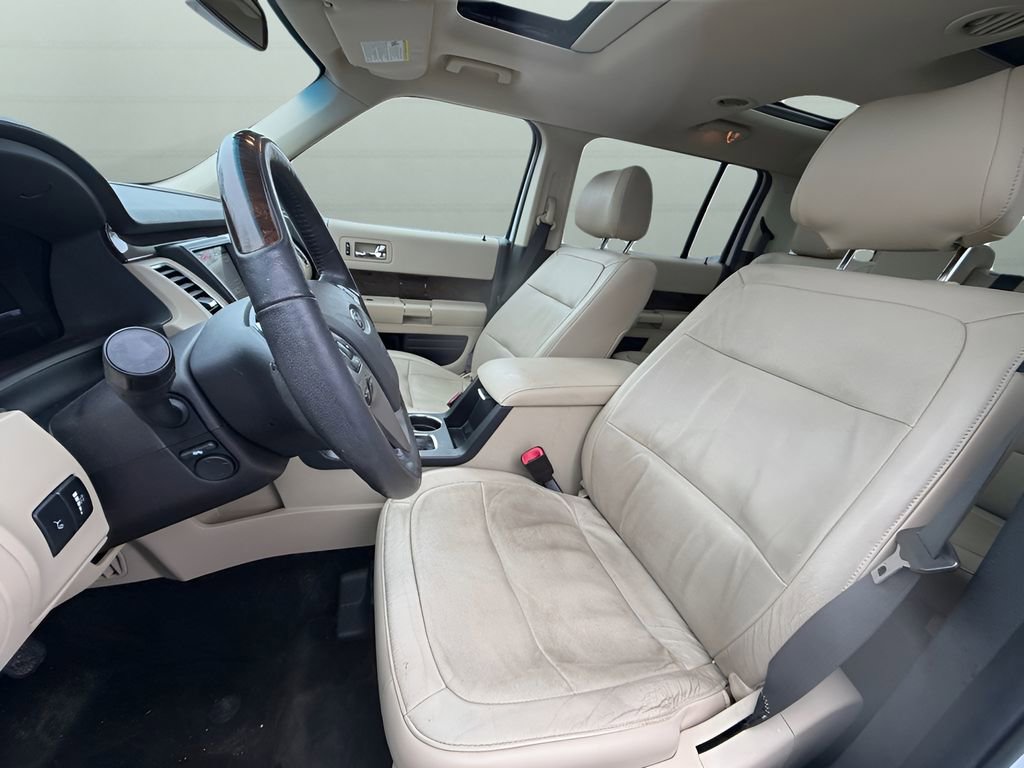 Used 2018 Ford Flex Limited w/ Equipment Group 301A image 10