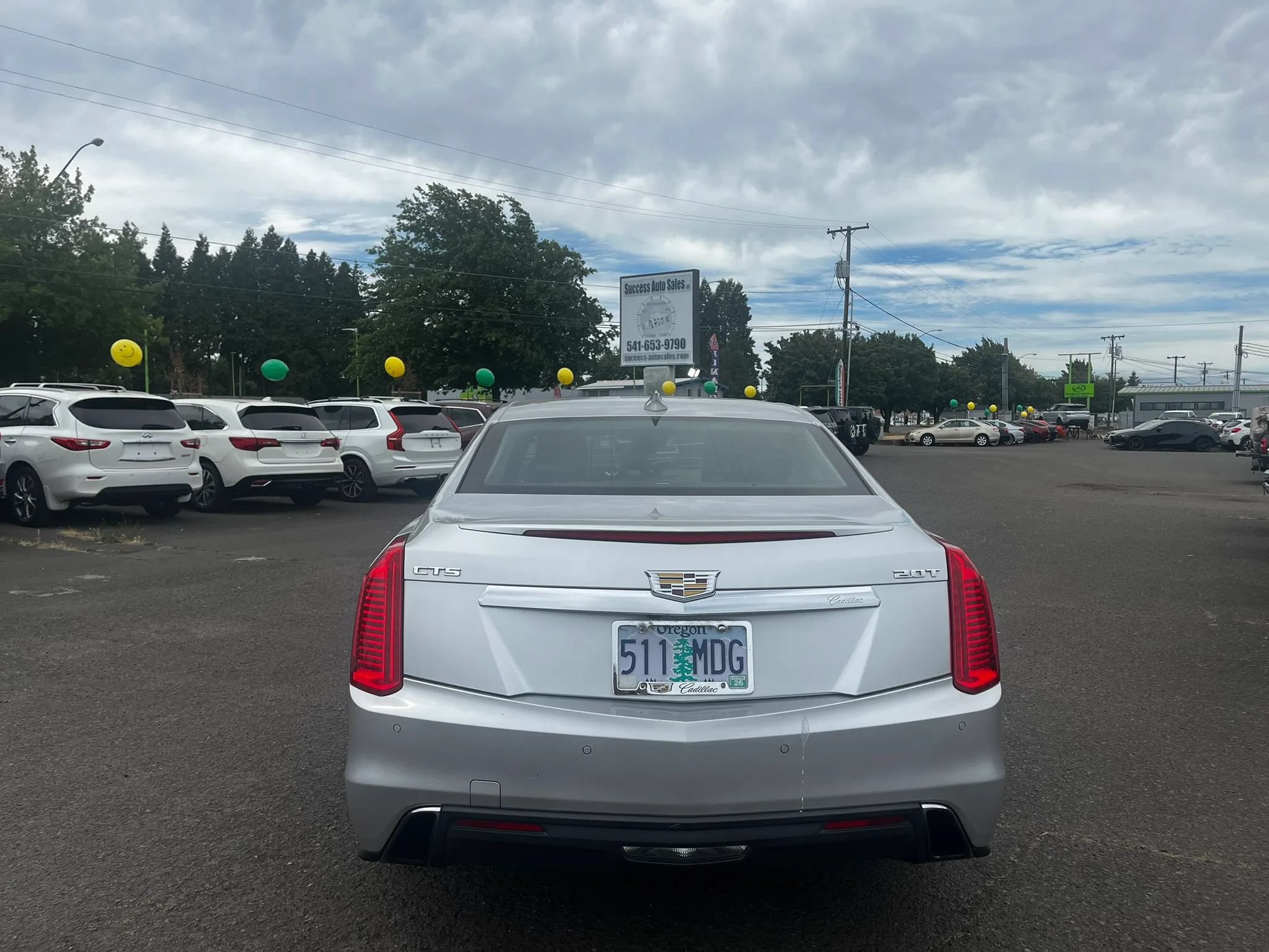 Used 2017 Cadillac CTS Luxury RWD image 4