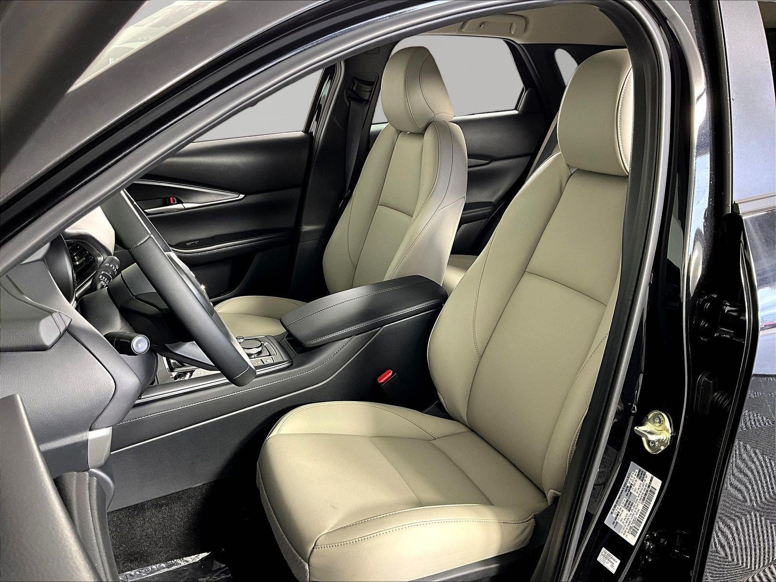 New 2026 MAZDA CX-30 AWD 2.5 S w/ Select Sport Pkg image 16