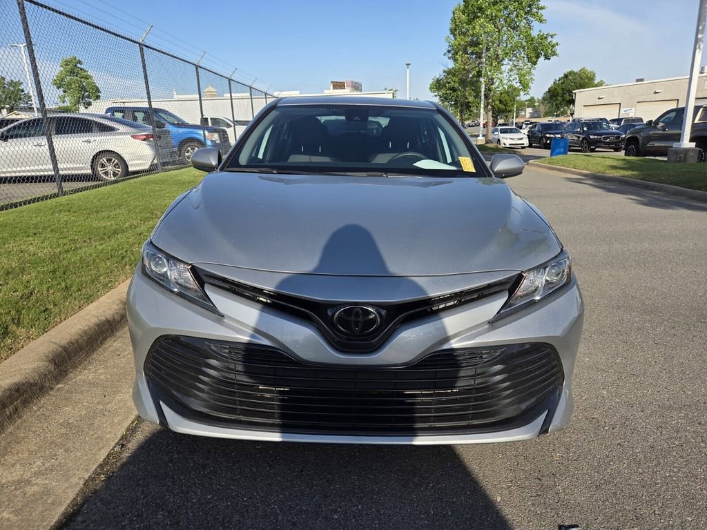 Used 2020 Toyota Camry LE FWD image 2